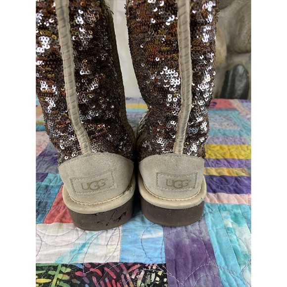 Ugg Boots Womens Brown Multicolor Sequin Sheepskin Lining Size 5 - Picture 2 of 9